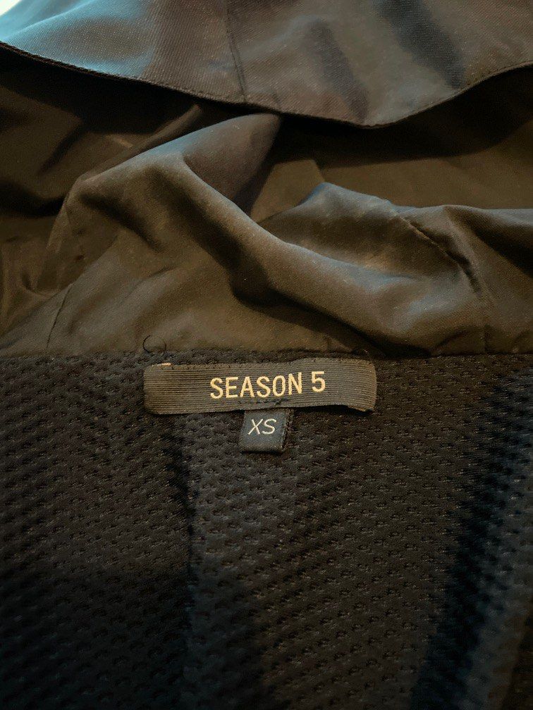 Yeezy lost hills discount jacket