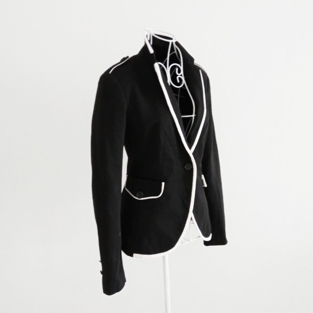 Black blazer 2025 with white piping