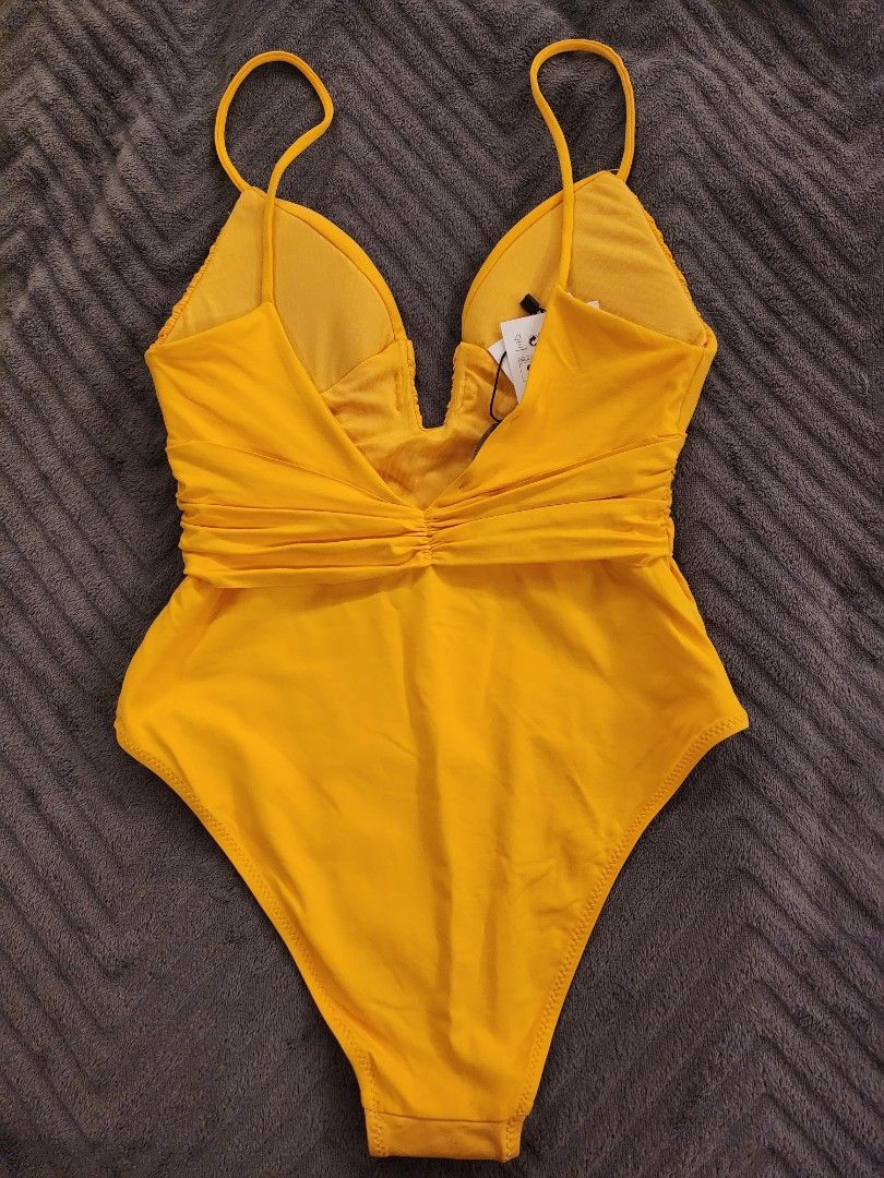 ZARA Swimwear, Women's Fashion, Swimwear, Bikinis & Swimsuits on Carousell