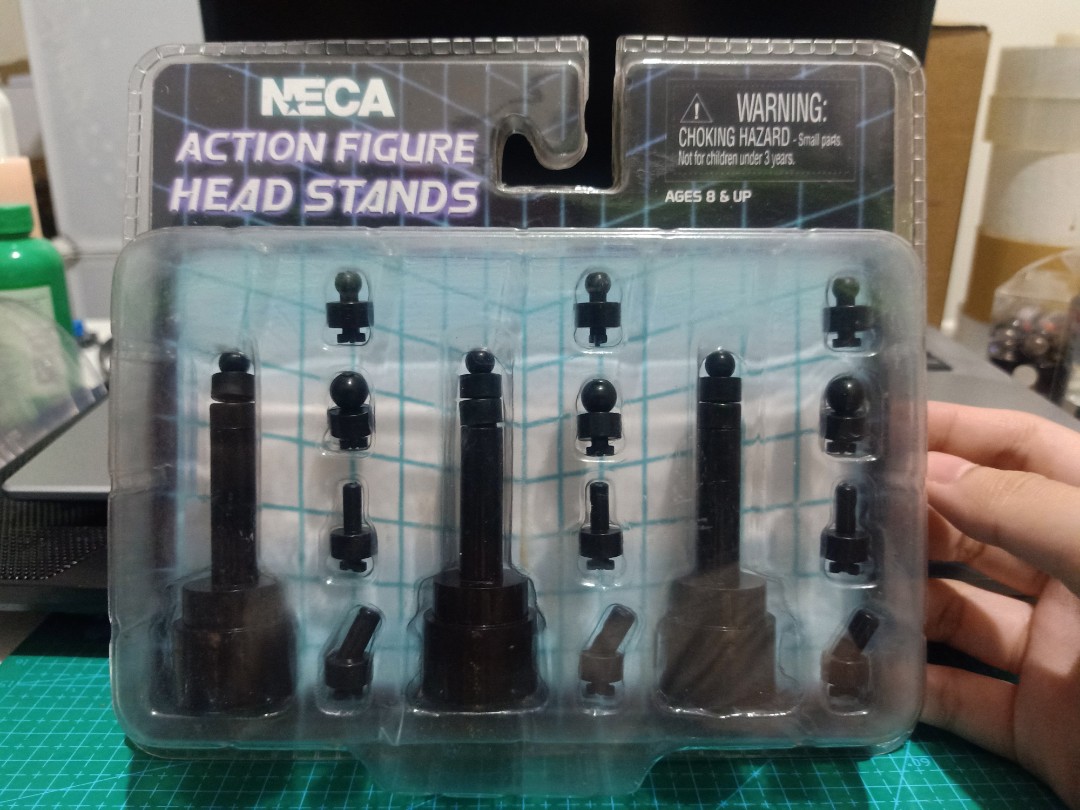 Neca 2025 head stands