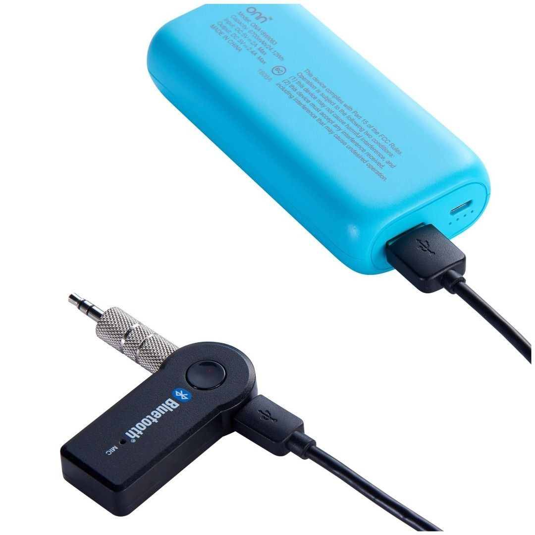 237A Blackweb BWA18AV003 Portable Bluetooth Audio Receiver With Aux Audio Jack