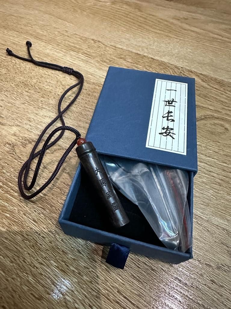 alto vuse cost YVES SAINT LAURENT Touche Éclat Awakening