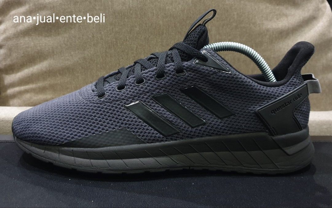 Adidas questar ride cheap triple black