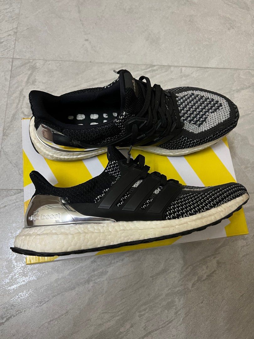 Ultra boost best sale 1.0 silver medal