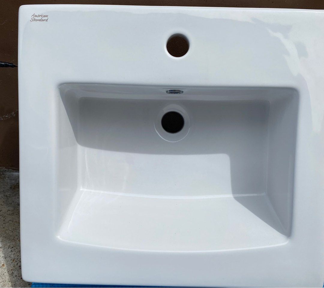 American Standard Lavatory, Furniture & Home Living, Bathroom & Kitchen Fixtures on Carousell