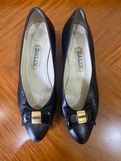 Authentic Bally Leather Shoes in Black