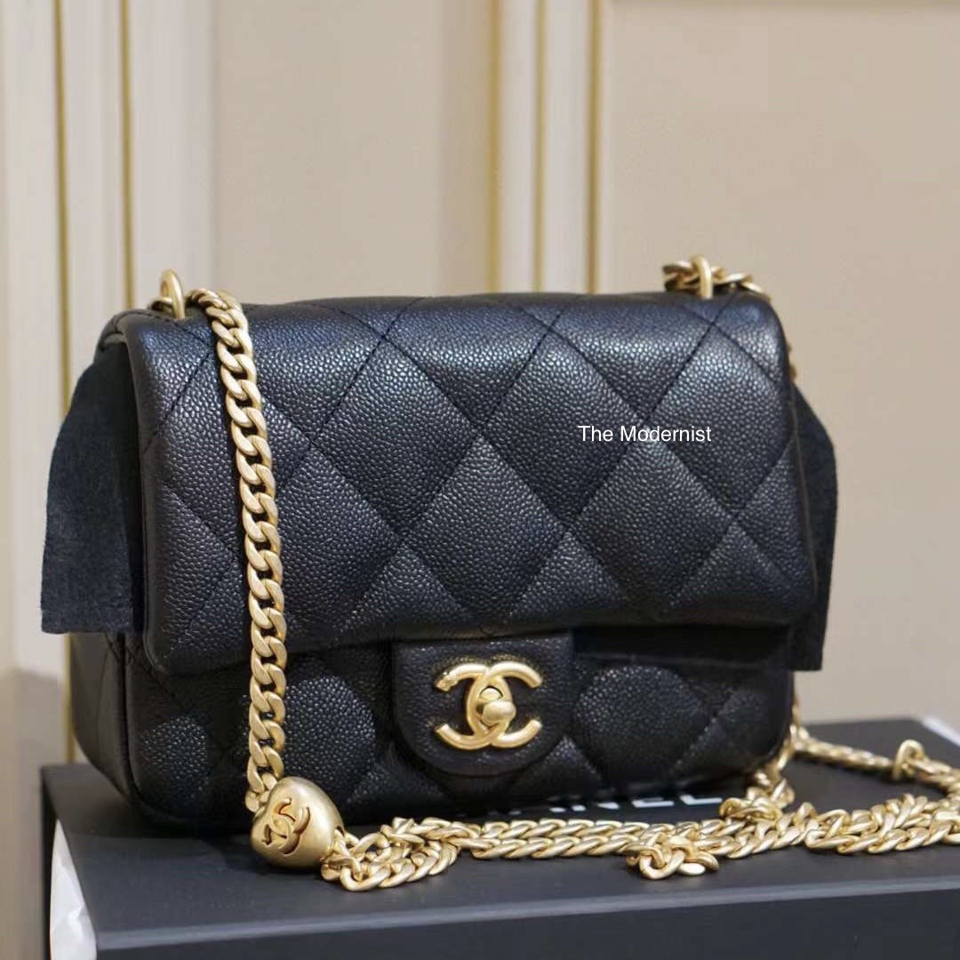 Authentic Chanel 23P Heart Adjustable Chain Black Caviar Mini Flap Bag with  Gold Hardware