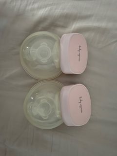 (Category: ) located in . Submitted by makeupjunkiexx (Listing ID 1214267540, Image 1). Description: .