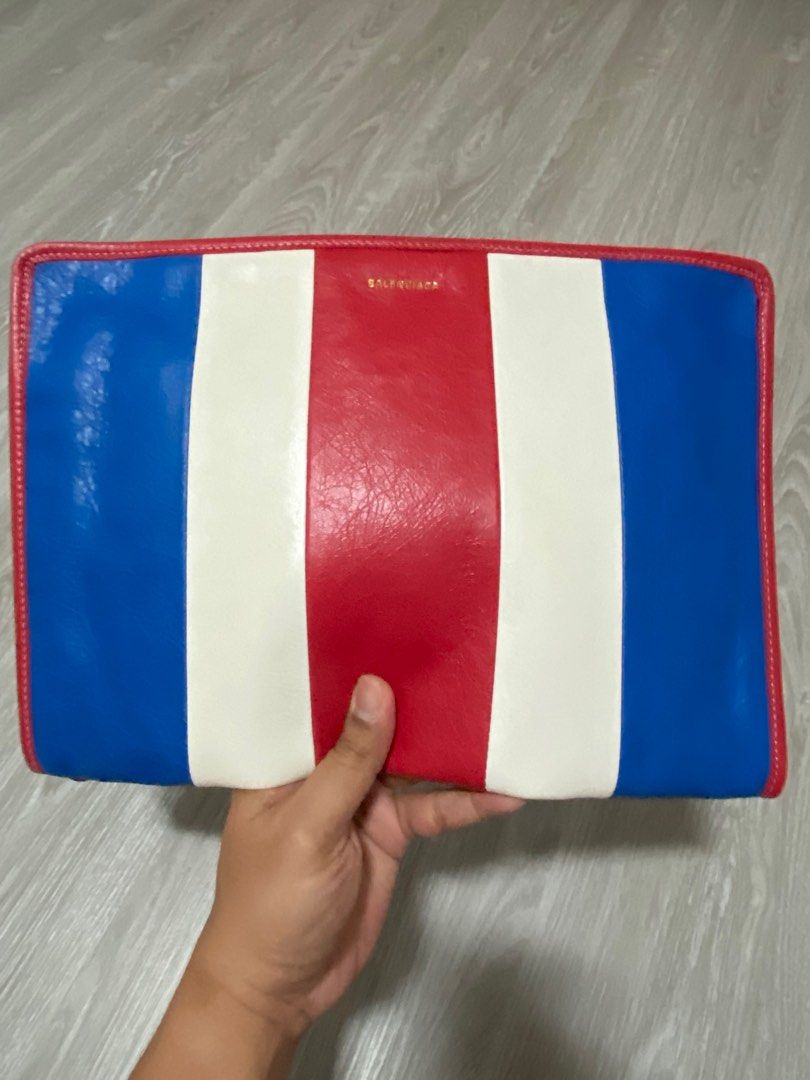 Balenciaga outlet bazar pouch