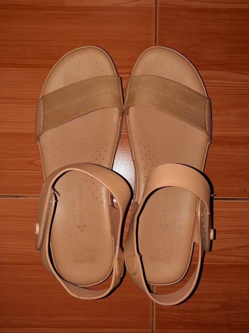 Sandal hot sale bata comfit
