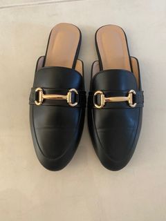 Black Flats