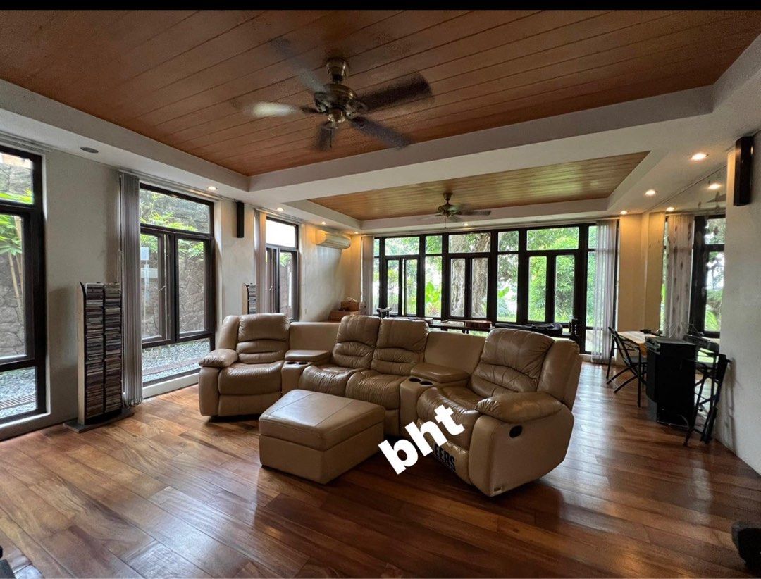 Blueridge Property (Category: House & Lot) located in Taguig. Submitted by brokerhanstaneo_09178038728 (Listing ID 1214320765, Image 3). Description: Blue Ridge A, QC Details: 1,928sqm +- lot area with a 10yo well maintained Balinese designed home. P265Million .