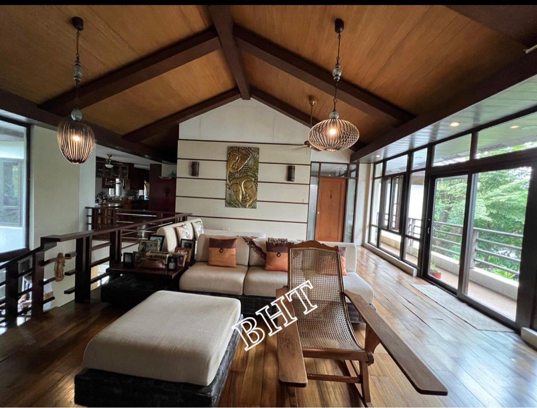 Blueridge Property (Category: House & Lot) located in Taguig. Submitted by brokerhanstaneo_09178038728 (Listing ID 1214320765, Image 2). Description: Blue Ridge A, QC Details: 1,928sqm +- lot area with a 10yo well maintained Balinese designed home. P265Million .