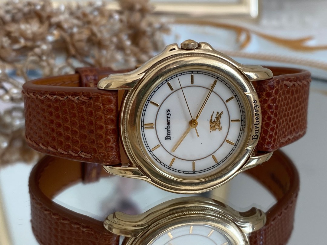 Burberry vintage watch shop