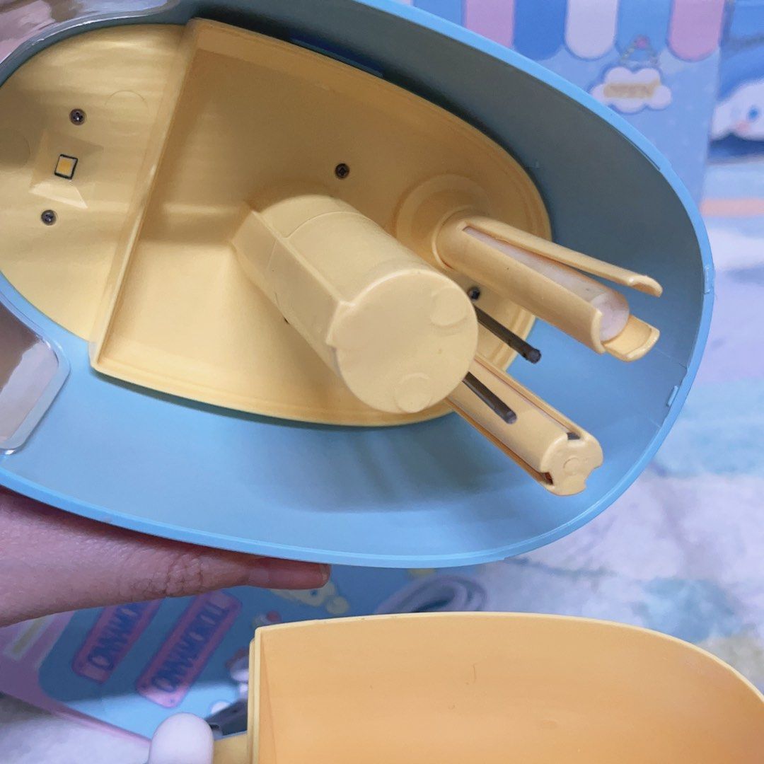 Cinnamoroll humidifier (doesnt work) good for display only, Hobbies