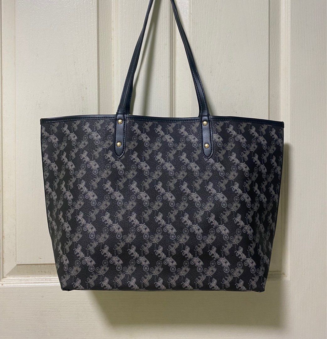 Coach reversible tote black top