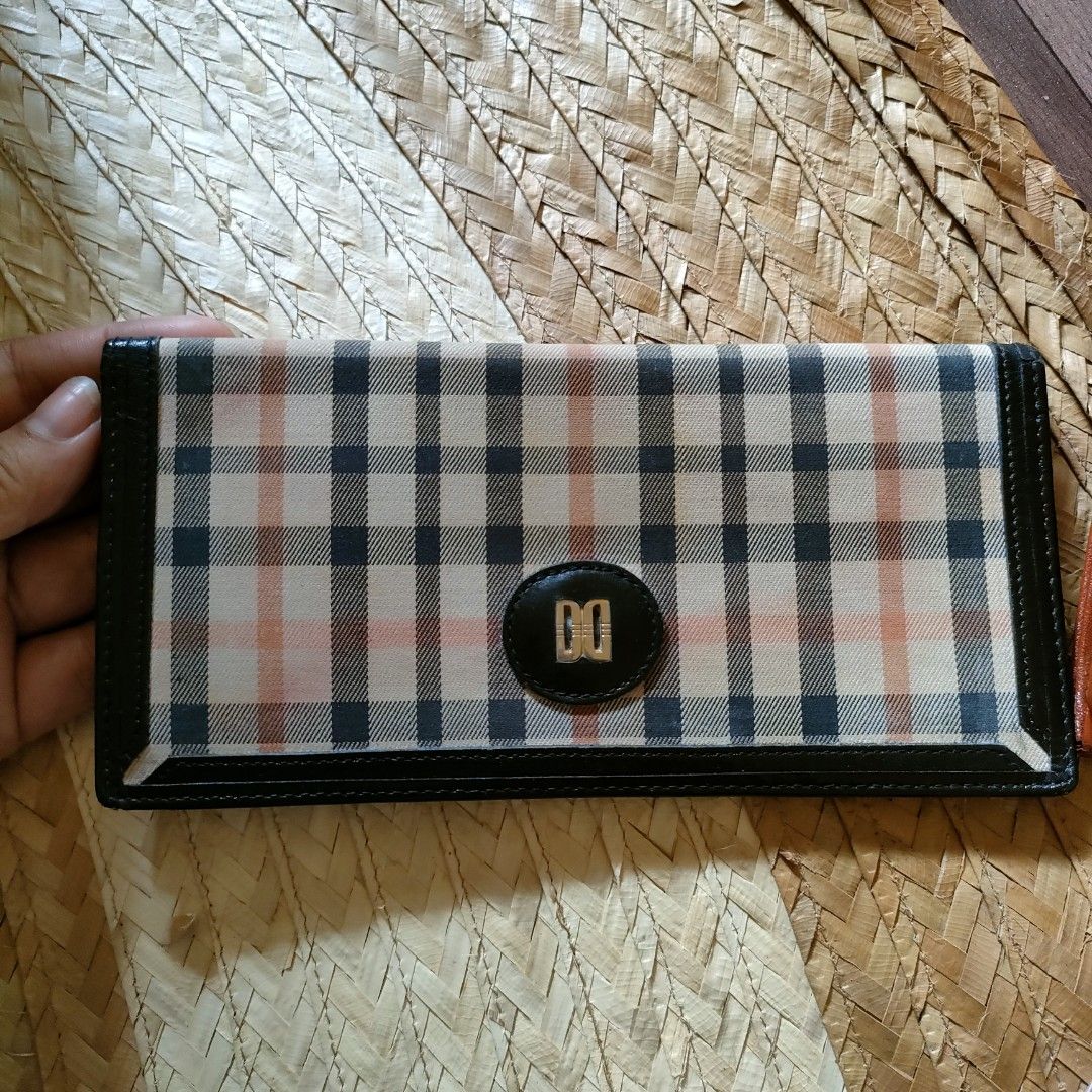 Daks london wallet price new arrivals