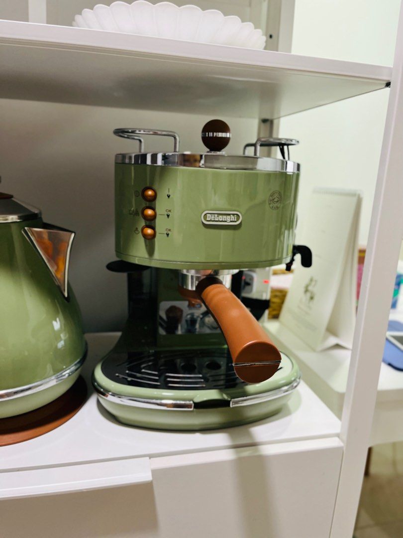 Delonghi Espresso, kettle, toaster set, TV & Home Appliances, Kitchen