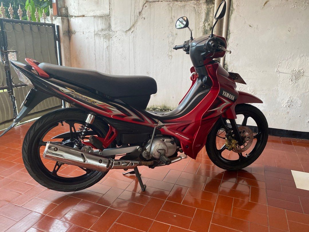 Dijual jupiter z burhan 2006 surat komplit, Motor di Carousell