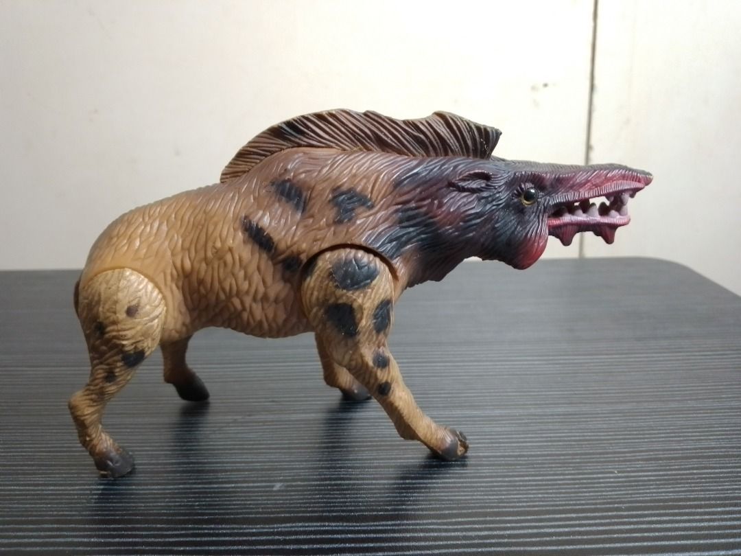 Dino Riders Ice Age Killer Warthog 1990 (Category: Action & Battle Toys) located in Paranaque City. Submitted by donjuan_thegreat (Listing ID 1214289139, Image 3). Description: Item in very good vintage condition Released circa 1990 No accessories Dimensions: L 16 cm H 10 cm W 4.8 cm For pick-up at UPS 5 Paranaque or can ship at buyer's expense .