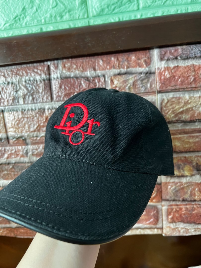 Dior cap, Men's Fashion, Watches & Accessories, Caps & Hats on Carousell