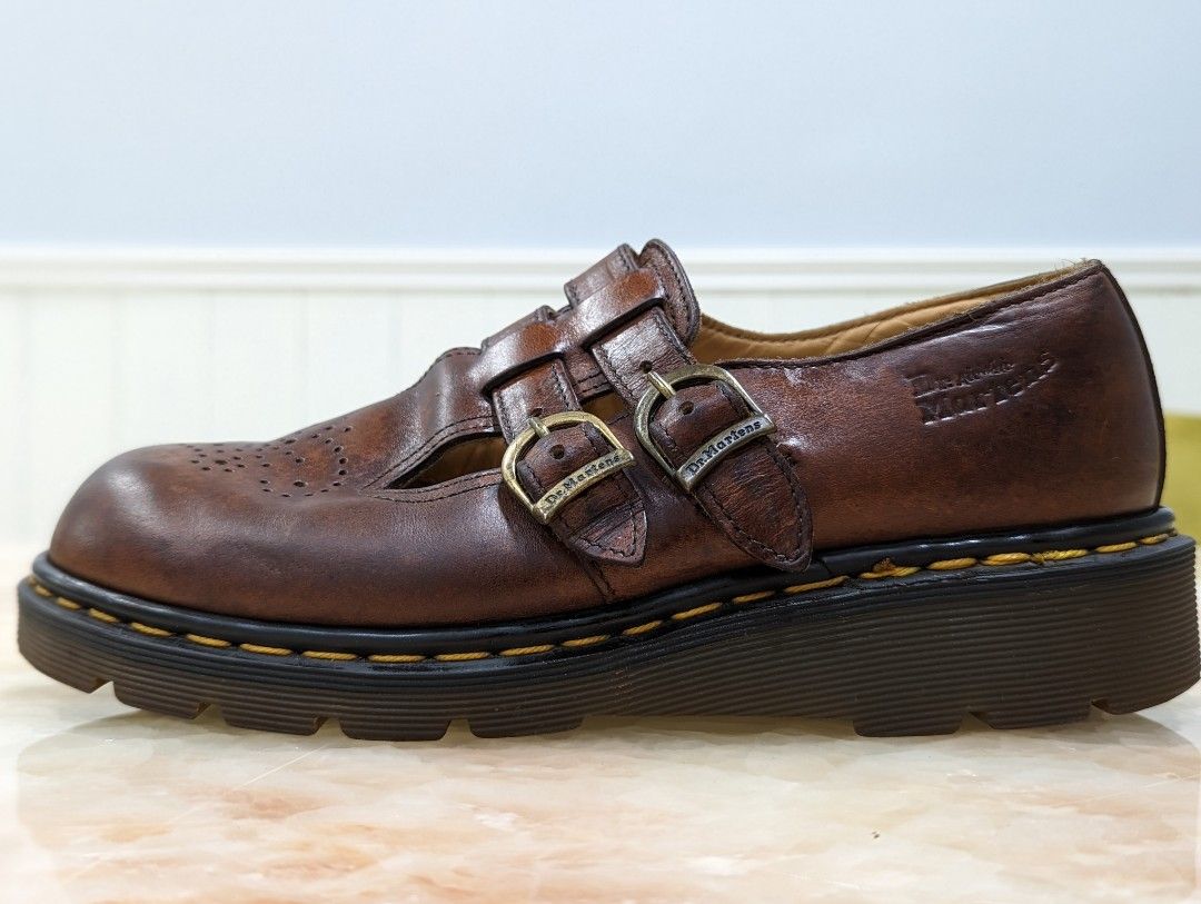 Doc martens store mary janes sizing