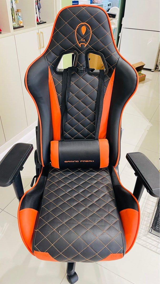 Gaming chair near online me pickup today