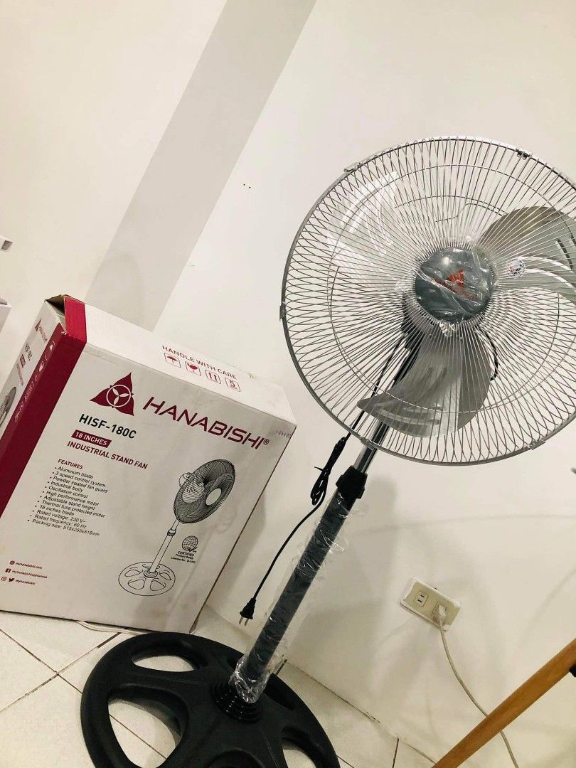 Hanabishi 18" Industrial Electric Stand Fan HISF180C, Furniture & Home
