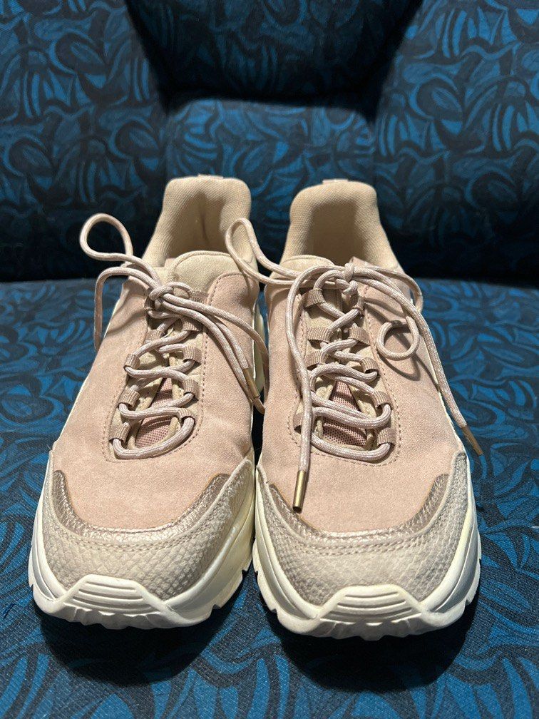 H M Sneakers in Baby Pink size 40 Women s Fashion Footwear