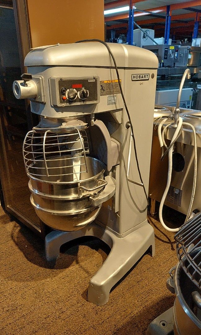 Hobart Legacy HL300, Floor Mixer With Guard, 120V 3/4Hp, 120 Single