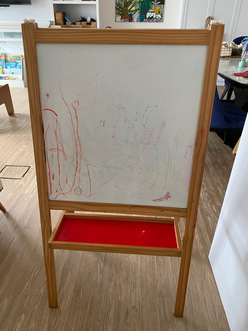 Ikea art easel, Hobbies & Toys, Stationery & Craft, Craft Supplies