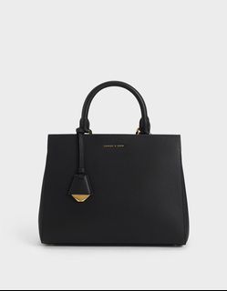 Instock Charles & Keith - Classic Structured Shoulder Handbag - Black