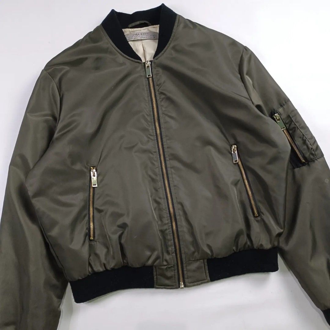 Jaket bomber clearance zara wanita