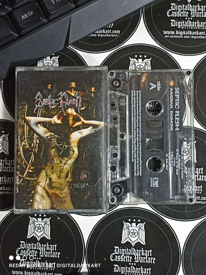 Kaset Septic Flesh - Sumerian Daemons, Hobbies & Toys, Music & Media ...