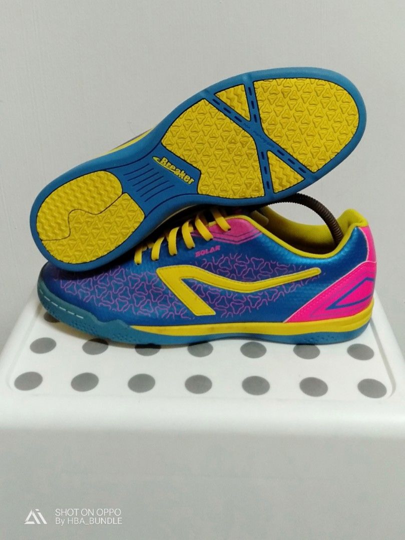 Kasut breaker futsal new arrivals
