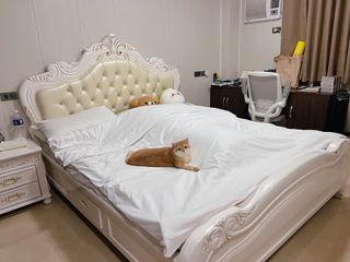 KING SIZE BED WITH FOAM + SIDE TABLE