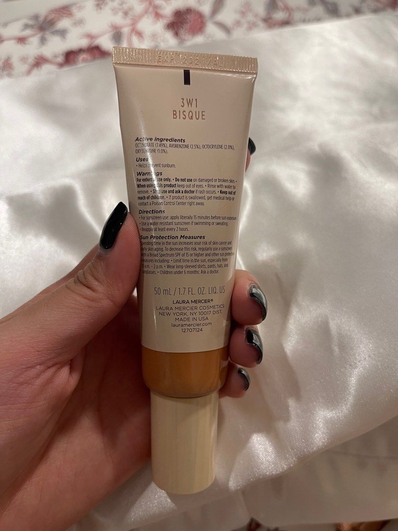 Laura Mercier Tinted Moisturizer (new packaging) (Category: Makeup) located in Quezon City. Submitted by wearagainbyjs (Listing ID 1214315609, Image 2). Description: 85% full.