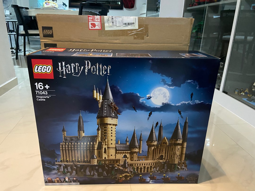Lego 71043 Harry Potter Hogwarts Castle, Hobbies & Toys, Toys & Games ...