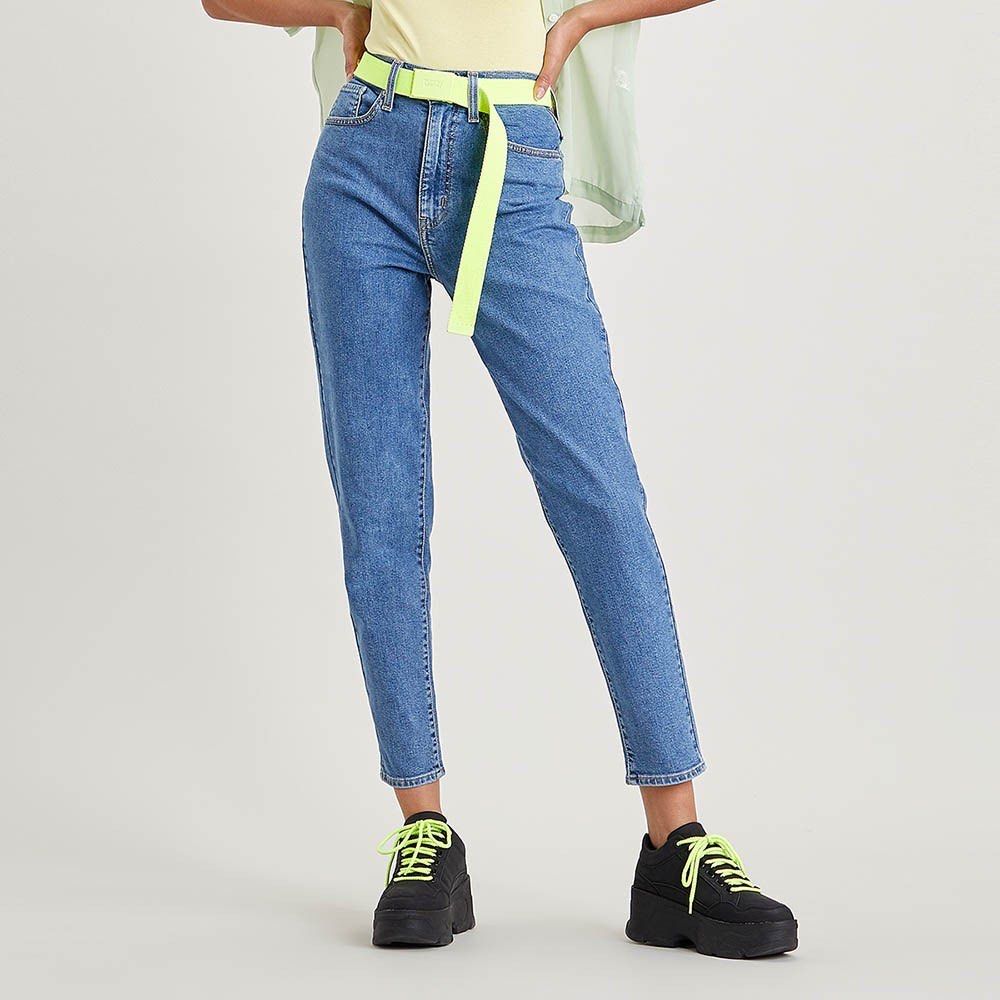 LEVIS jeans, Women's Fashion, Bottoms, Jeans & Leggings on Carousell
