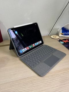 Logitech Folio Touch for iPad Air