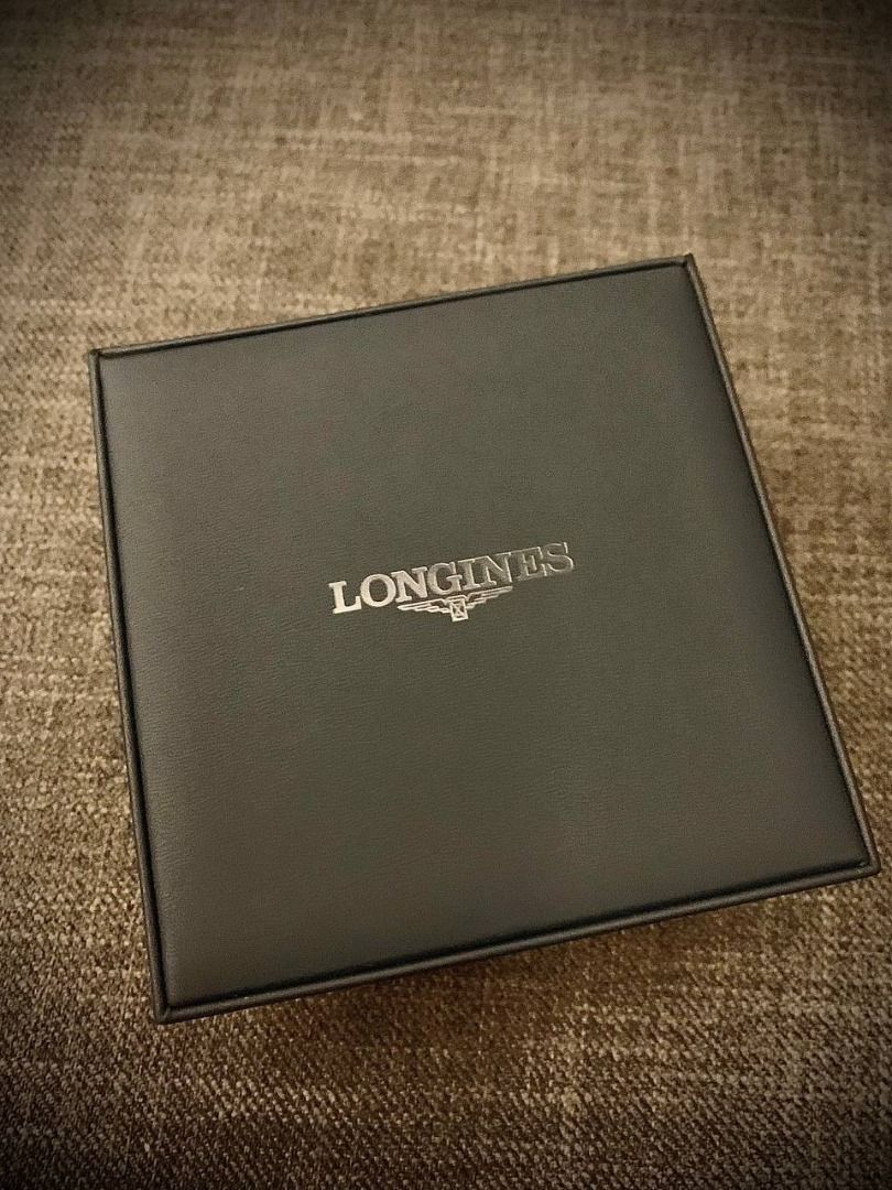 LONGINES - The Longines Column-Wheel Single Push-Piece Chronograph (Category: Luxury Watches) located in Quezon City. Submitted by khenggay_09 (Listing ID 1214218584, Image 3). Description: Calibre Self-winding mechanical movement with single push-piece and column wheel chronograph mechanism Exclusive calibre L788.2 (ETA A08.L11) 13¼ lines, 27 jewels, 28,800 vibrations per hour 54 hours of power reserve Functions Hours, minutes, small seconds at 