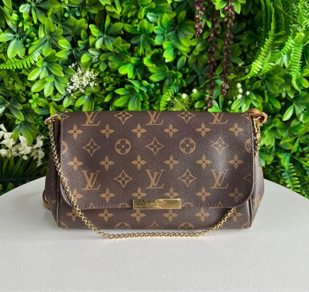 Lv favourite MM, Luxury, Bags & Wallets on Carousell