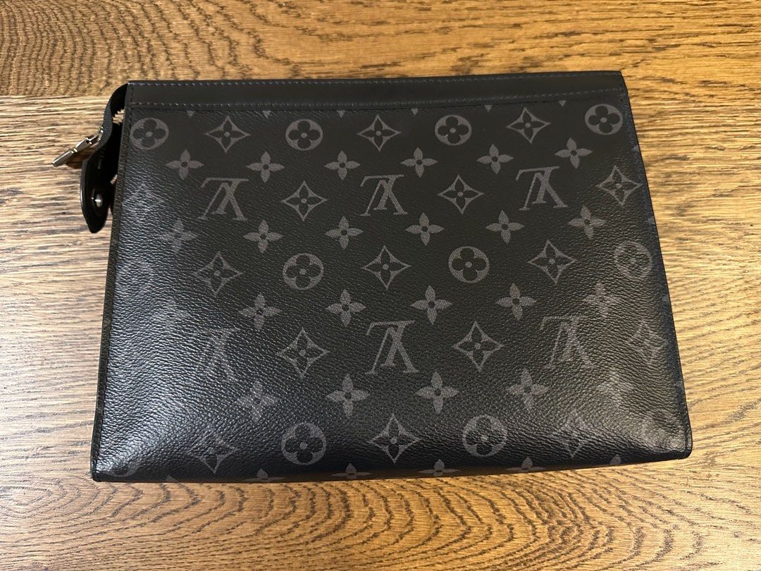 Louis Vuitton Pochette Voyage Mm In Damier Cobalt Lv Cup