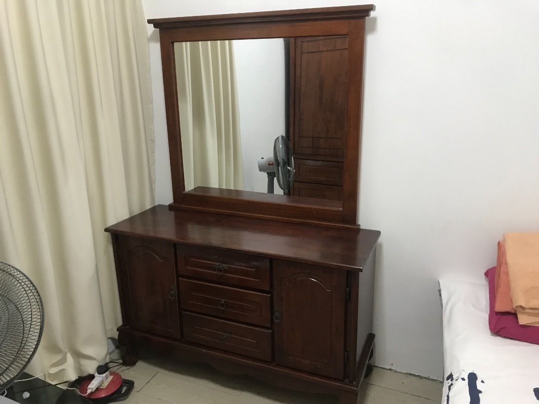Moving hotsell dressing table