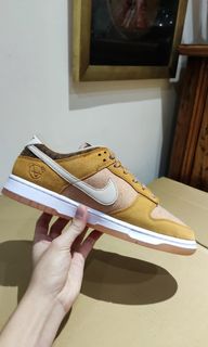 (Category: ) located in . Submitted by tosneakers (Listing ID 1214173133, Image 1). Description: .