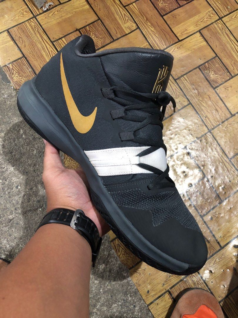 Nike kyrie flytrap celtics discount