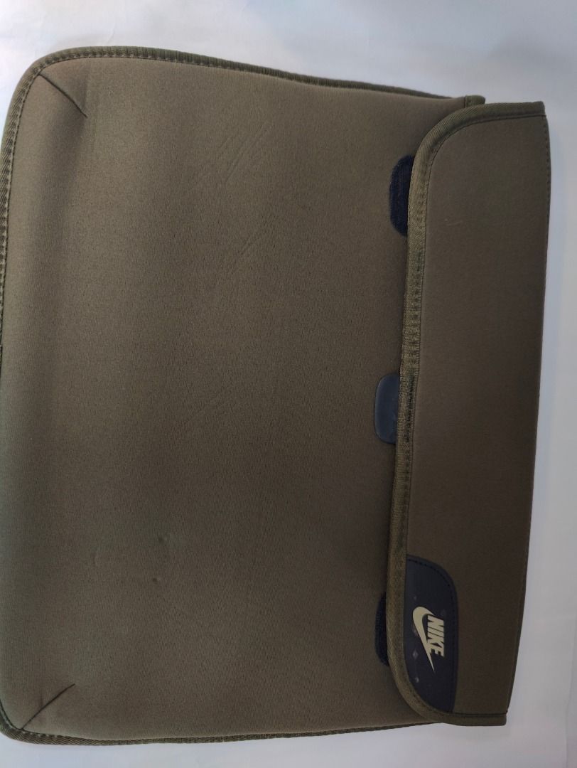 Nike laptop sleeve, Computers & Tech, Parts & Accessories, Laptop Bags