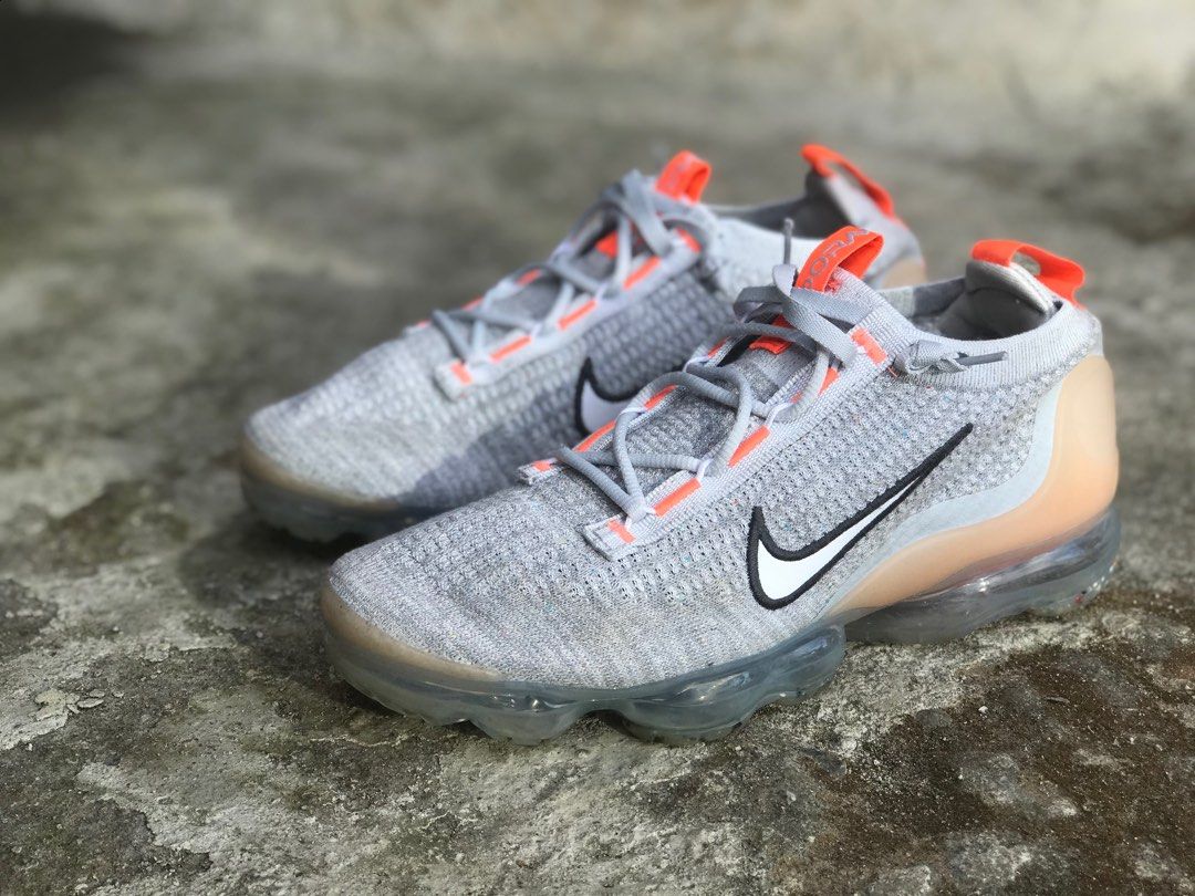 vapormax bright mango