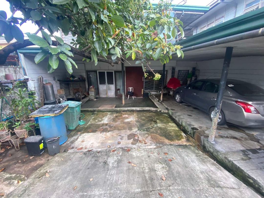 OLD HOUSE AND LOT FOR SALE IN BRGY. E. RODRIGUEZ CUBAO QUEZON CITY 23M
