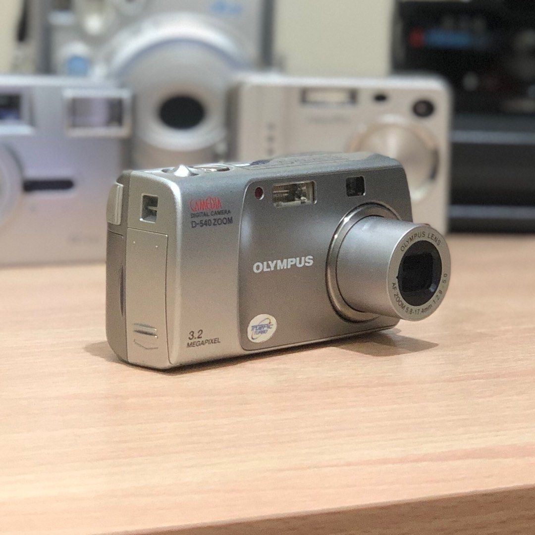 OLYMPUS CAMEDIA D540 ZOOM (also known as C310 Zoom) *rare